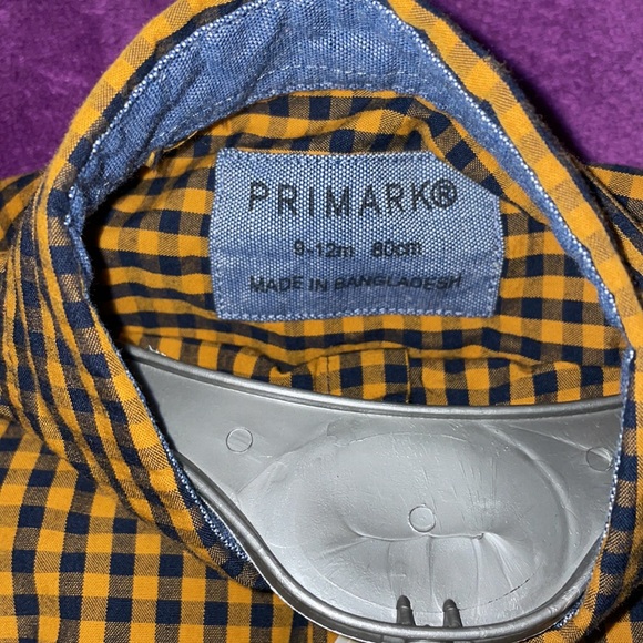 Plaid button down long sleeve collard shirt - Picture 2 of 4